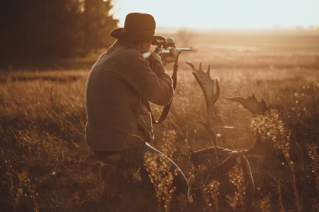 coyote hunting gear - rifle