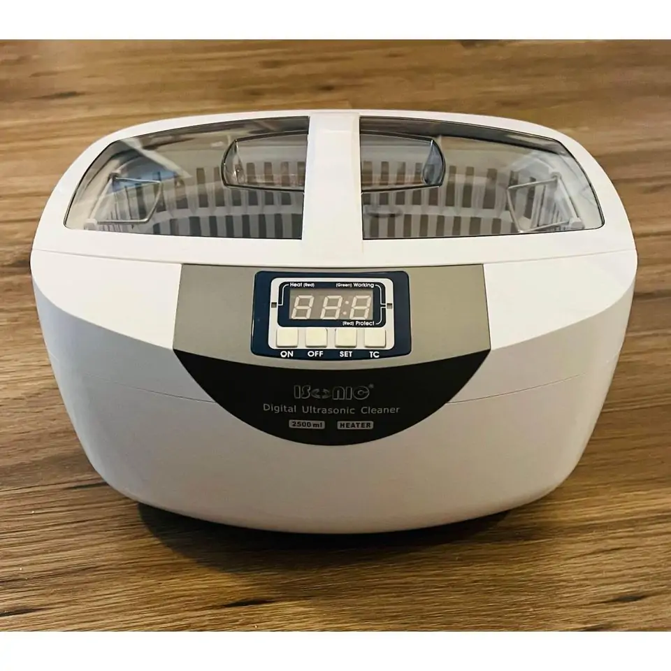 How does an ultrasonic Cleaner work?